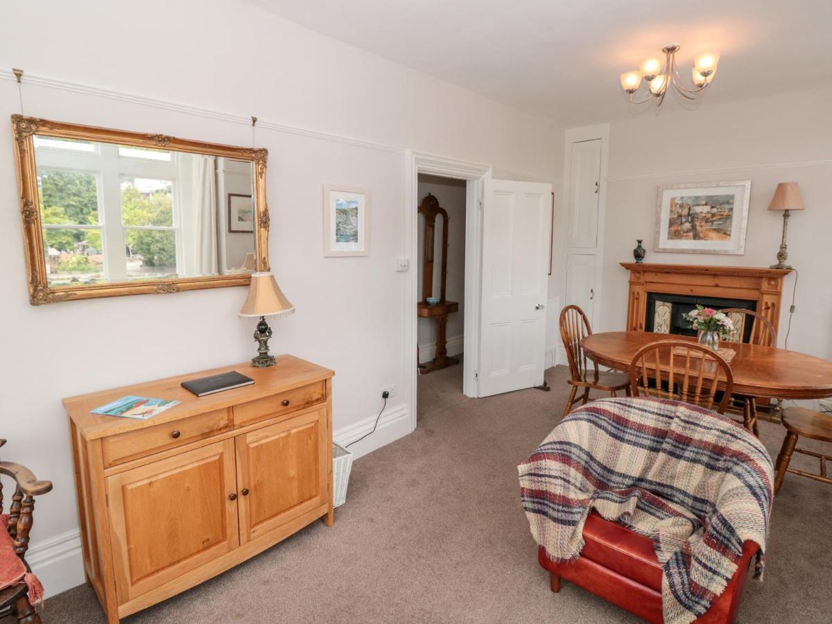 2 York House Apartment Dartmouth Bagian luar foto
