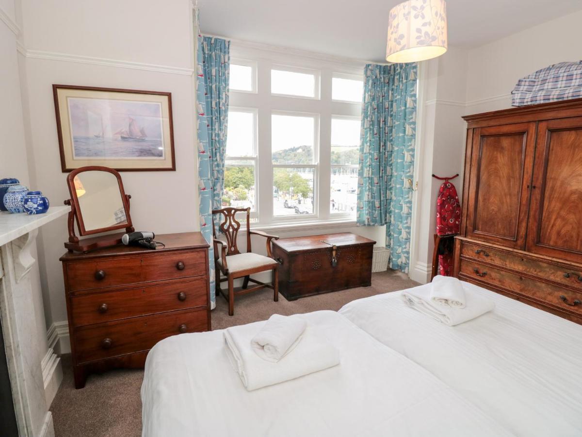2 York House Apartment Dartmouth Bagian luar foto